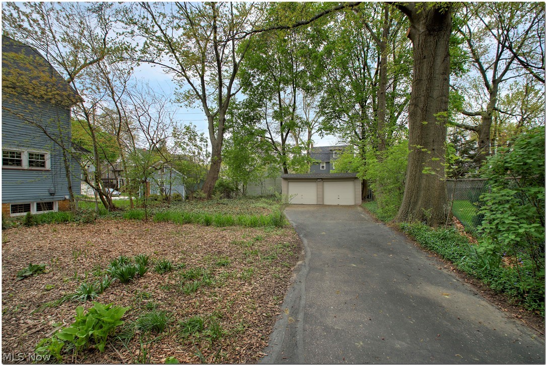 3079 Berkshire Road Cleveland, OH 44118 - Photo 28 of 31