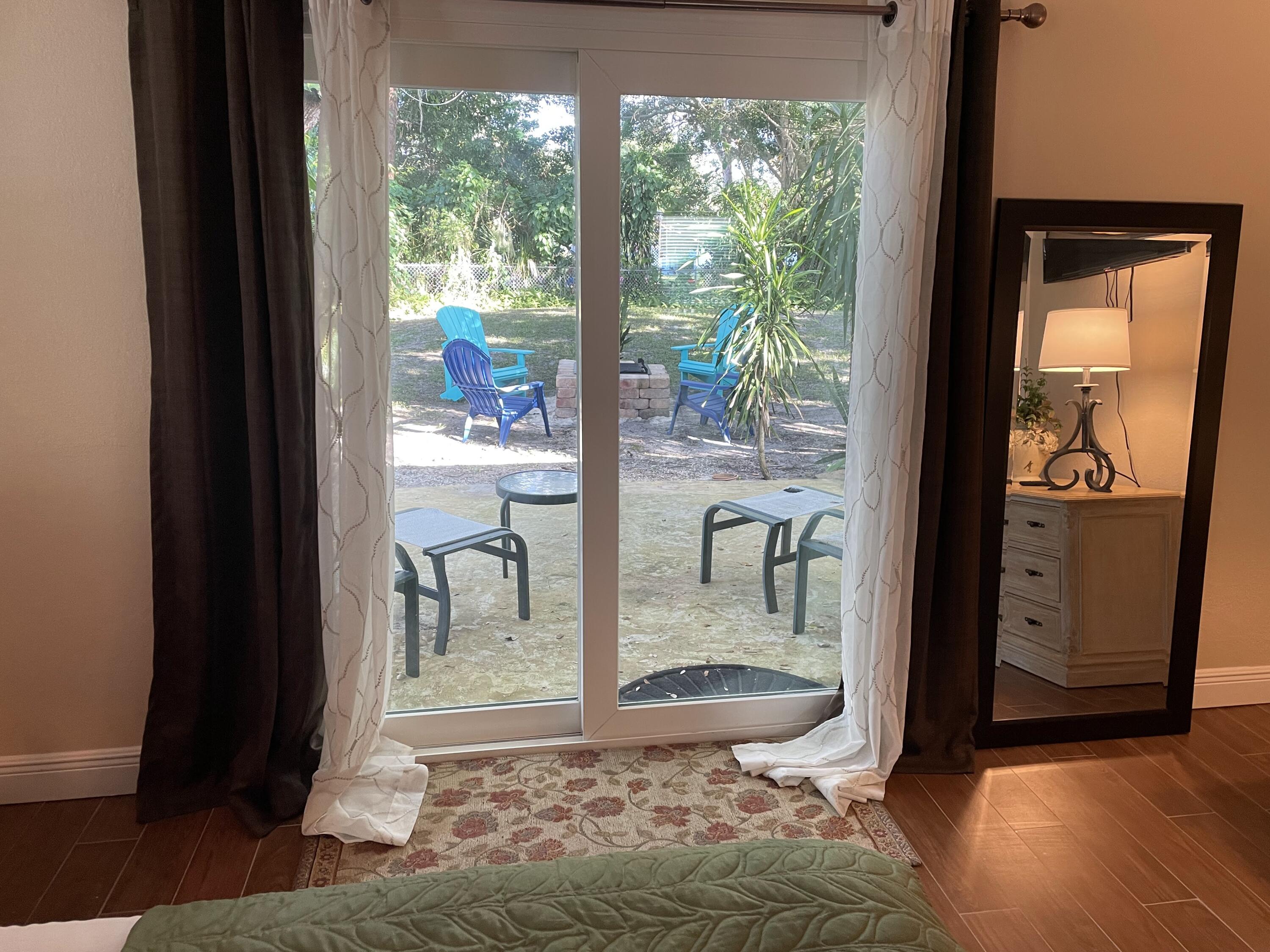 519 Pameto Road Nokomis, FL 34275 - Photo 10 of 22 Nokomis8