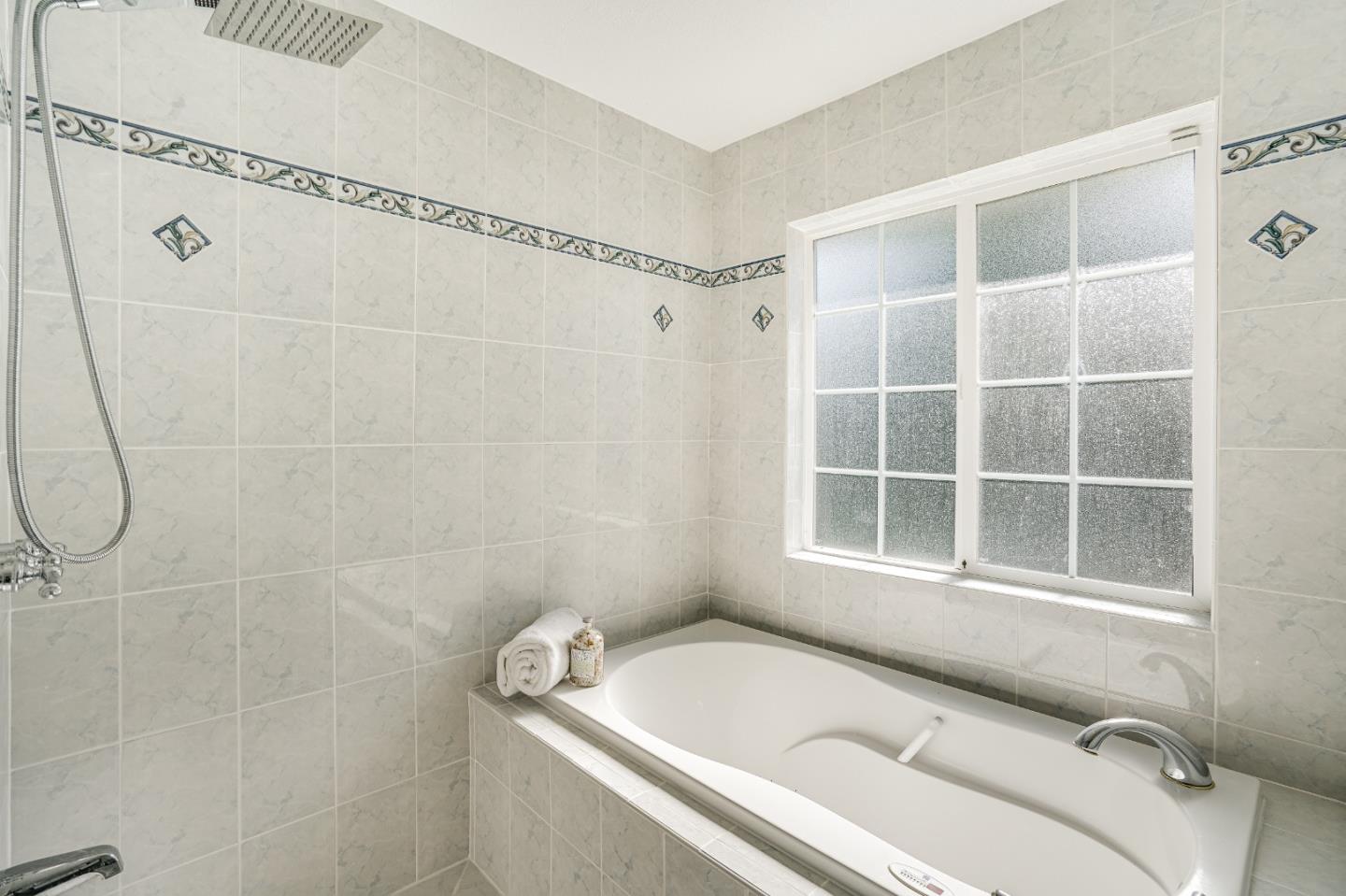 810 East Homestead Road Sunnyvale, CA 94087 - Photo 19 of 24 Gallery Image 19