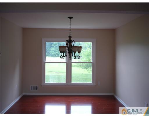 1373 Masoma Road North Brunswick, NJ 08902 - Photo 7 of 24 Gallery Image 7