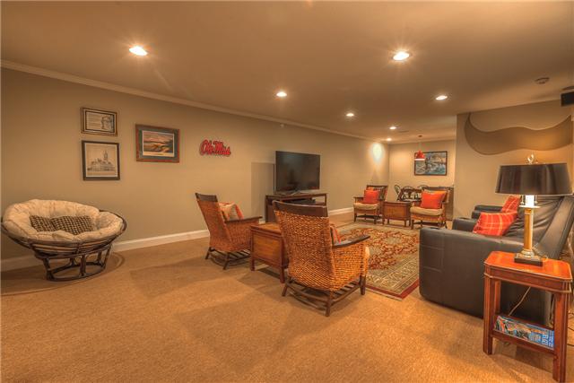 2409 Valley Brook Road Nashville, TN 37215 - Photo 11 of 20 Gallery Image 11