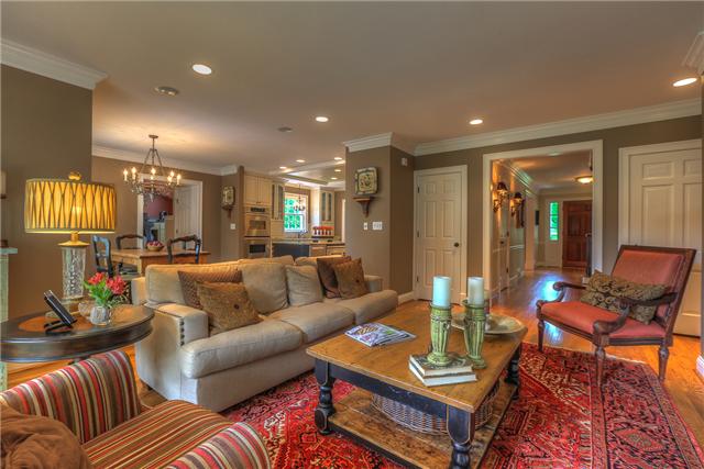 2409 Valley Brook Road Nashville, TN 37215 - Photo 6 of 20 Gallery Image 6