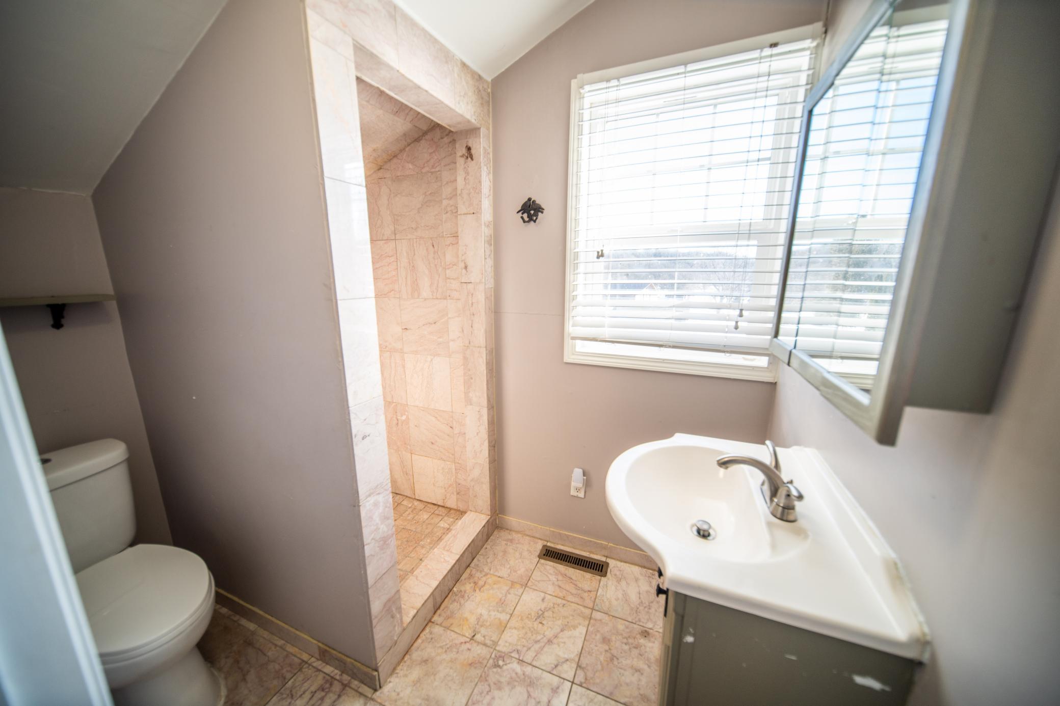 115 West Center Street Oronoco, MN 55960 - Photo 22 of 48