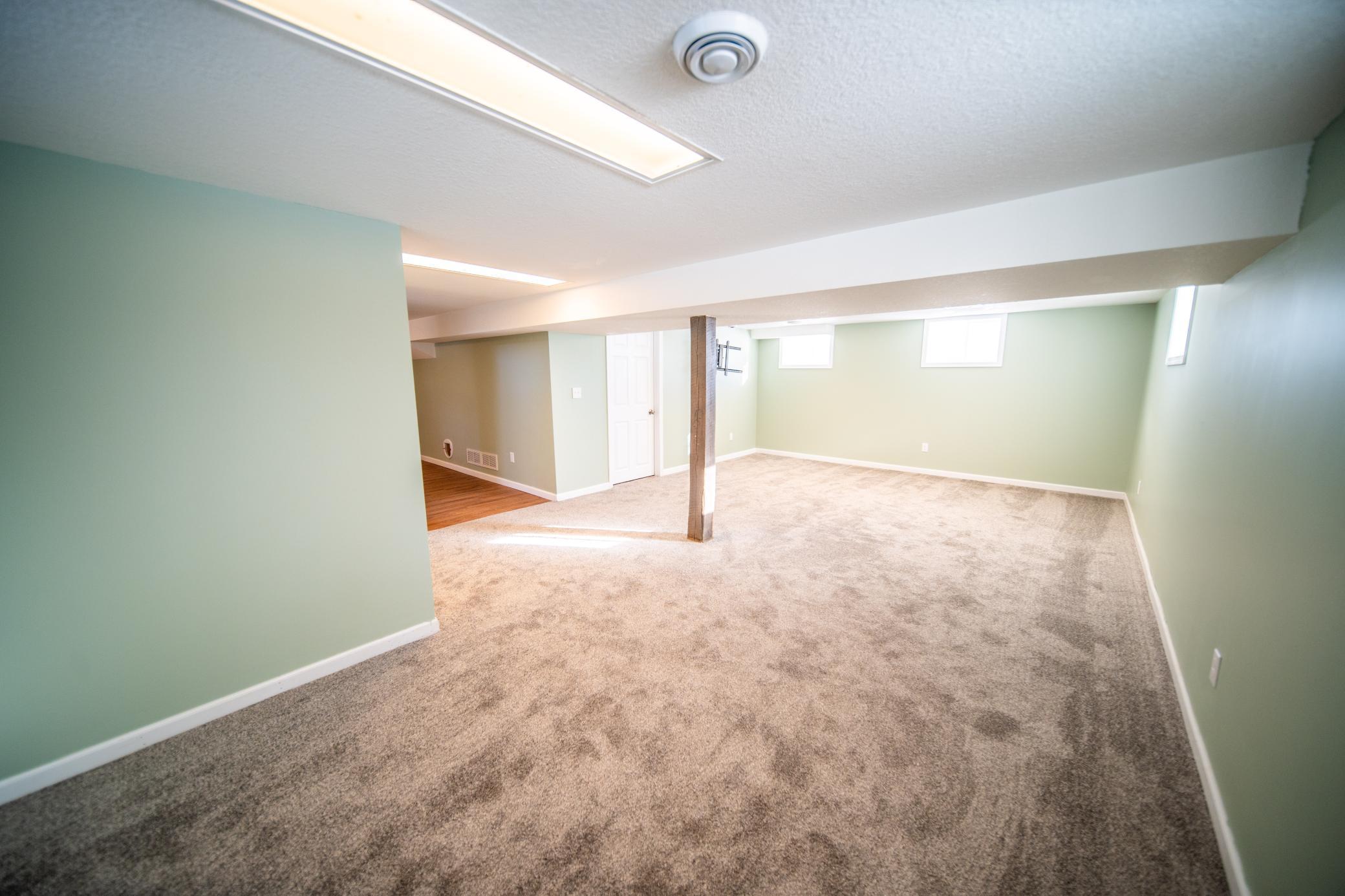 115 West Center Street Oronoco, MN 55960 - Photo 25 of 48