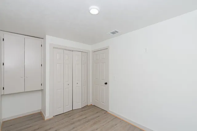 $1,400 | 108 Lostracco Street, Angleton, TX 77515