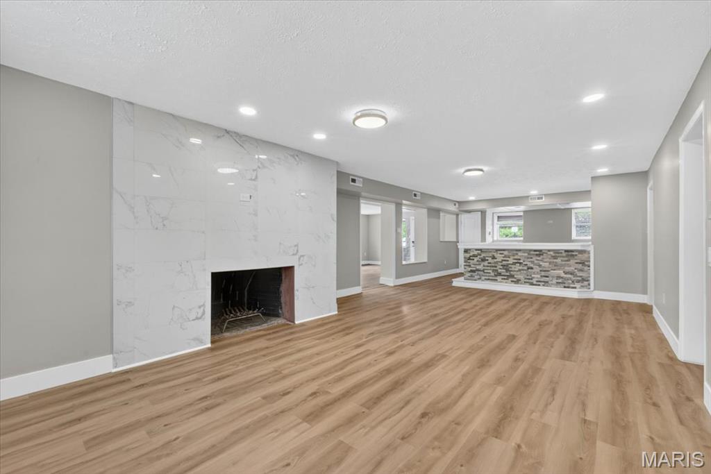 11447 Clayton Road St. Louis, MO 63131 - Photo 29 of 45 Gallery Image 29