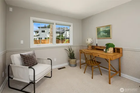 $1,790,000 | 621 128th Avenue Southeast, Bellevue, WA 98005