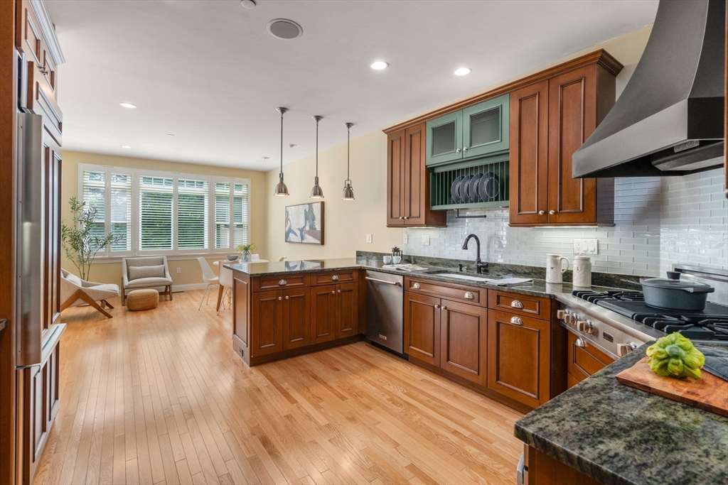 21 South Cottage Road, Unit 78 Belmont, MA 02478 - Photo 12 of 38