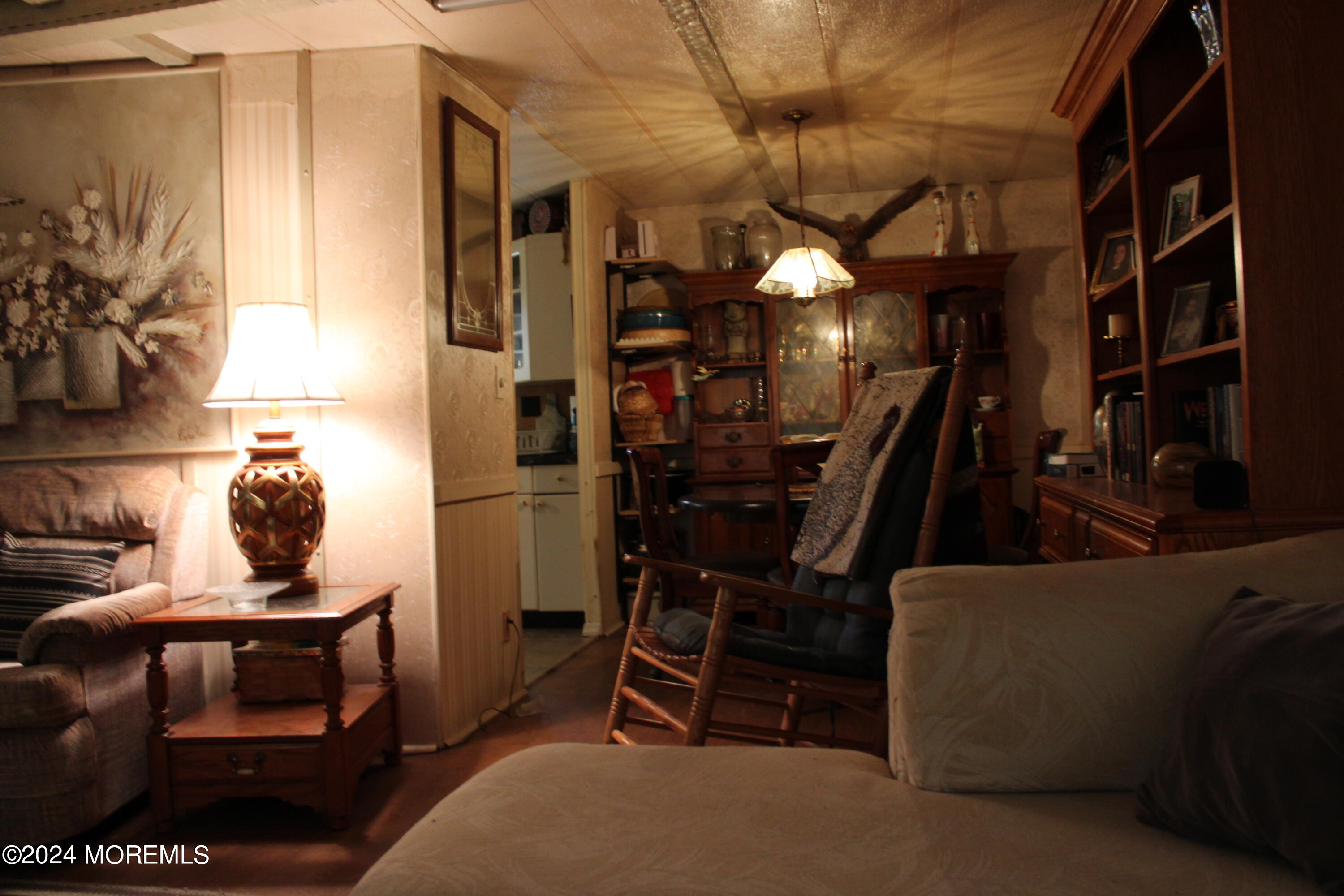 209 Mockingbird Way Whiting, NJ 08759 - Photo 8 of 16 IMG_1915