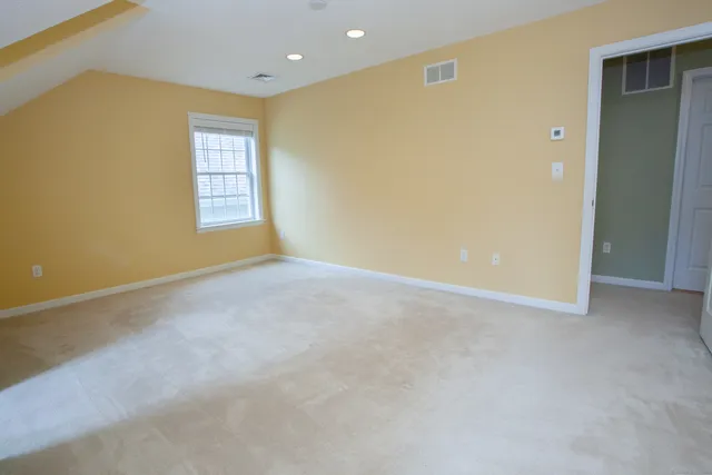 $540,000 | 14 Brettonwood Drive, Simsbury, CT 06070