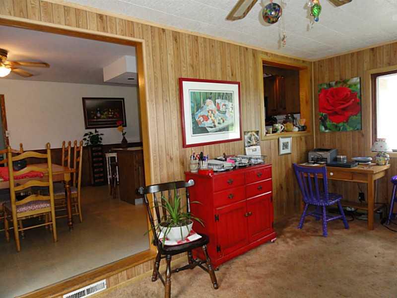 176 Mitchell Road West Middlesex, PA 16159 - Photo 8 of 16 Sunroom.