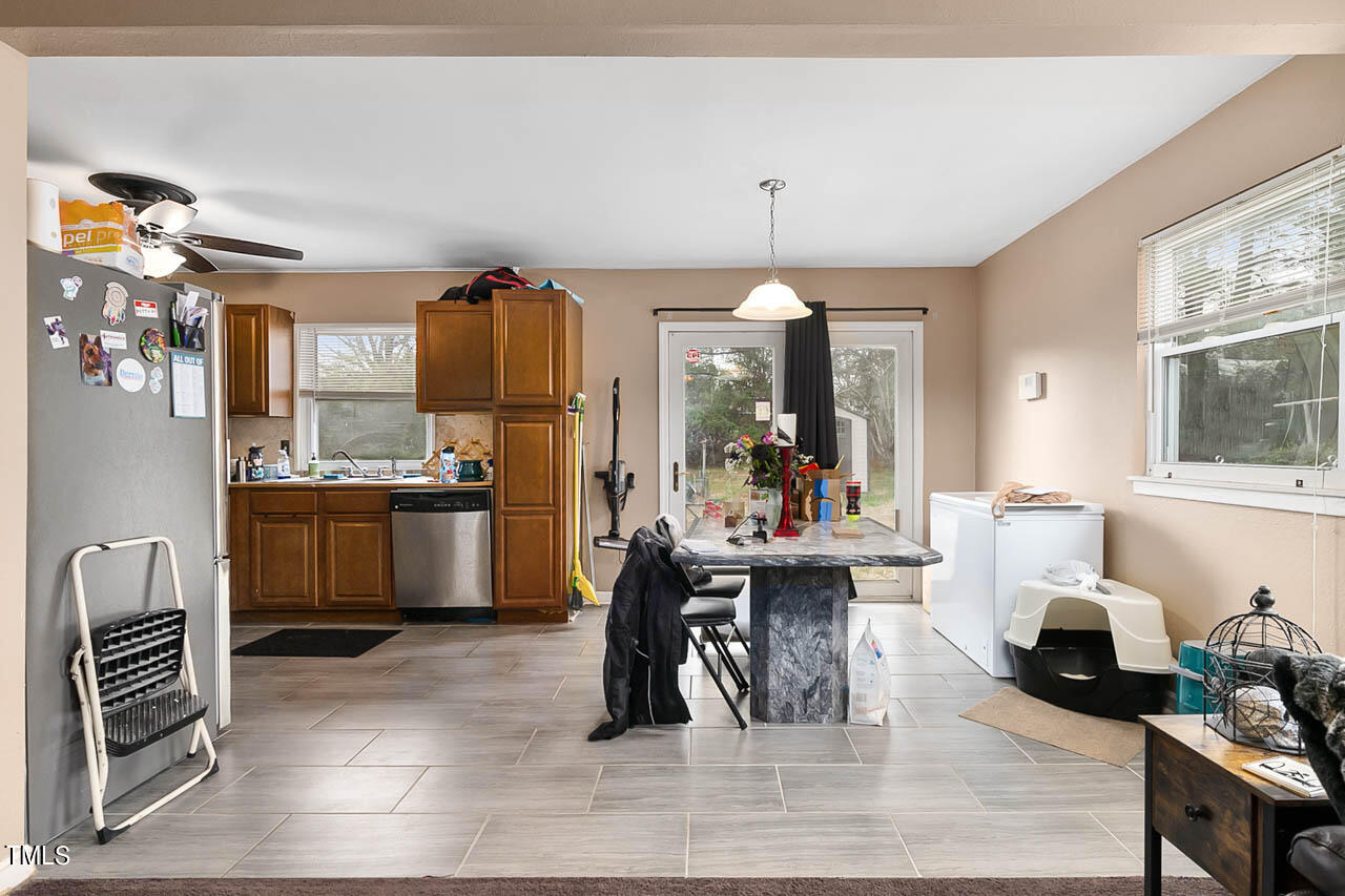 208 Lynn Road Durham, NC 27703 - Photo 11 of 24 Breakfast Area 2