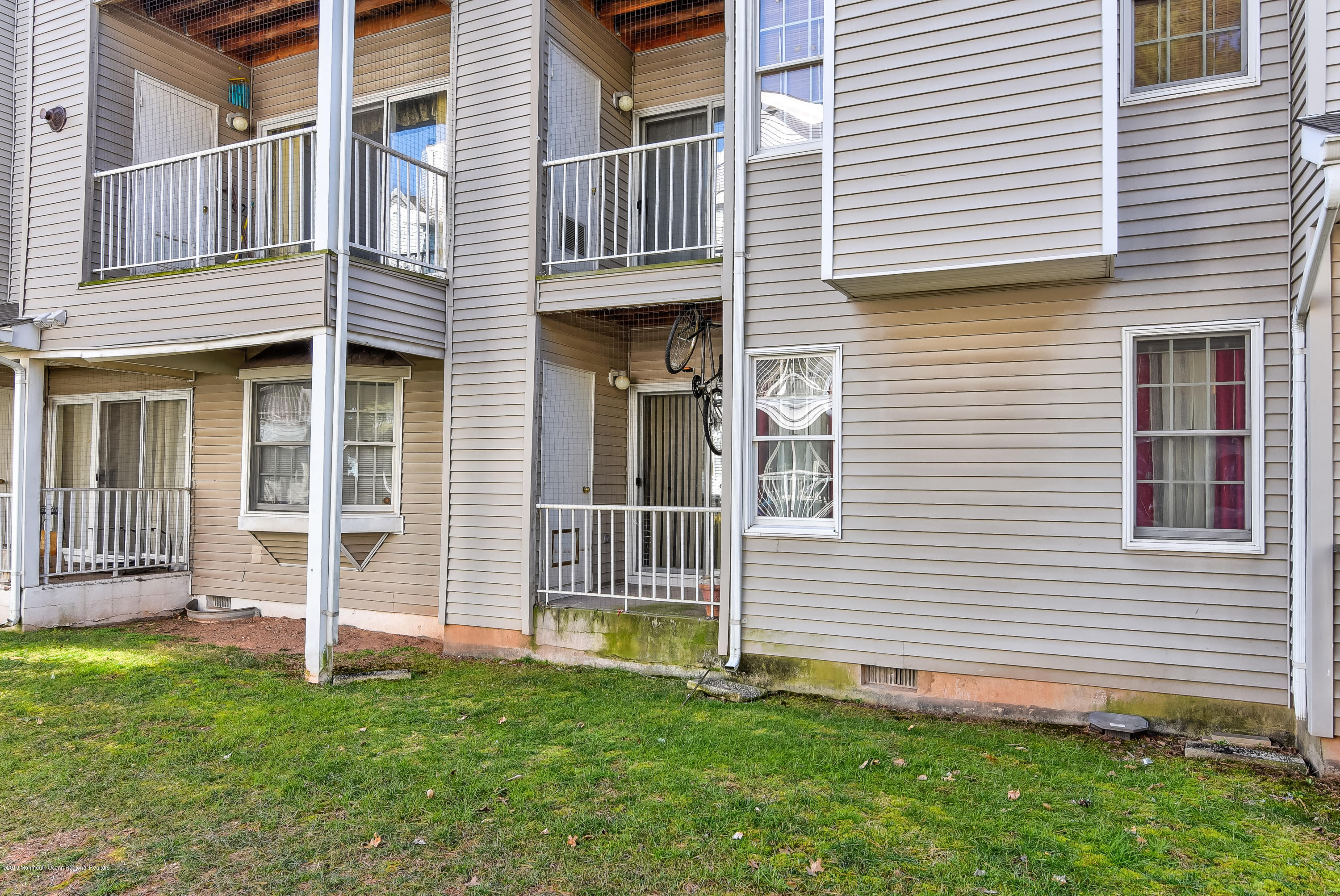 918 Edpas Road, Unit 918 New Brunswick, NJ 08901 - Photo 18 of 19 018_Rear View
