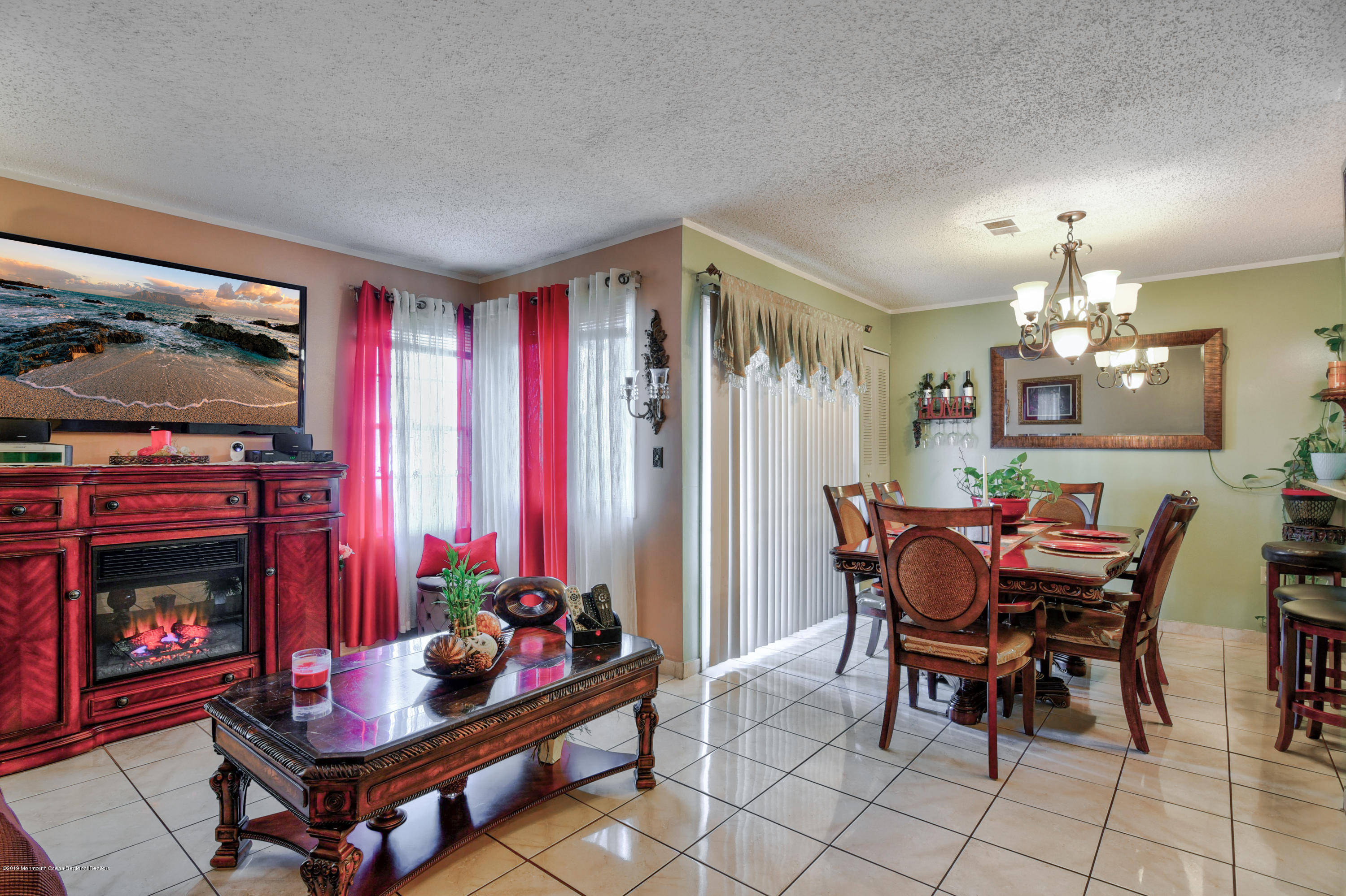 918 Edpas Road, Unit 918 New Brunswick, NJ 08901 - Photo 6 of 19 006_Living Room