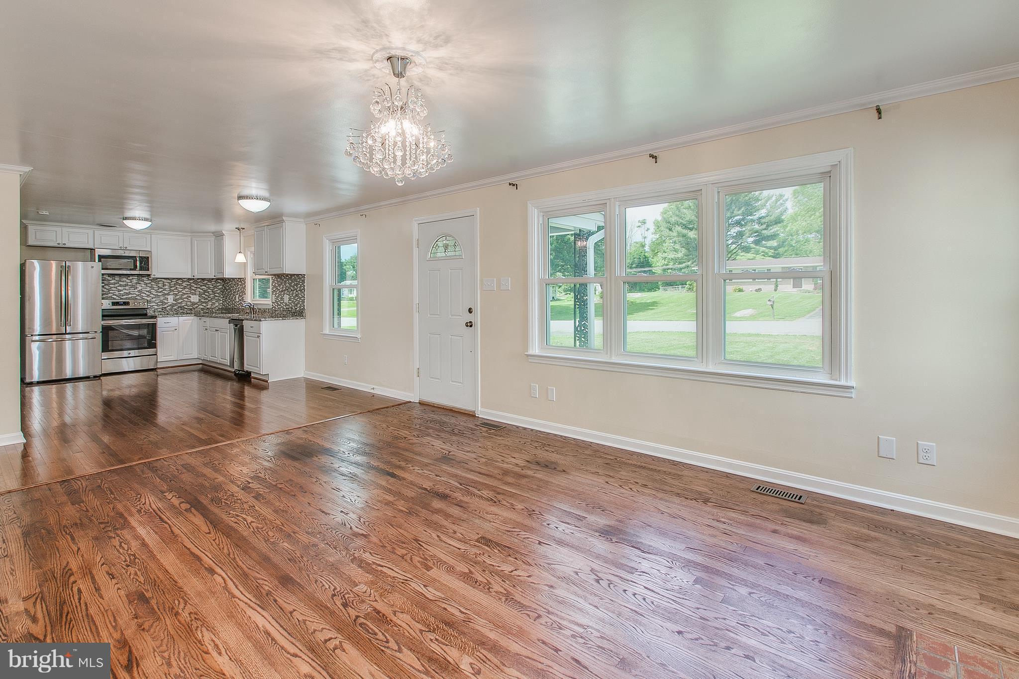 15 Harvard Road Hagerstown, MD 21742 - Photo 13 of 30 Refinished Oak Hardwood Flooring