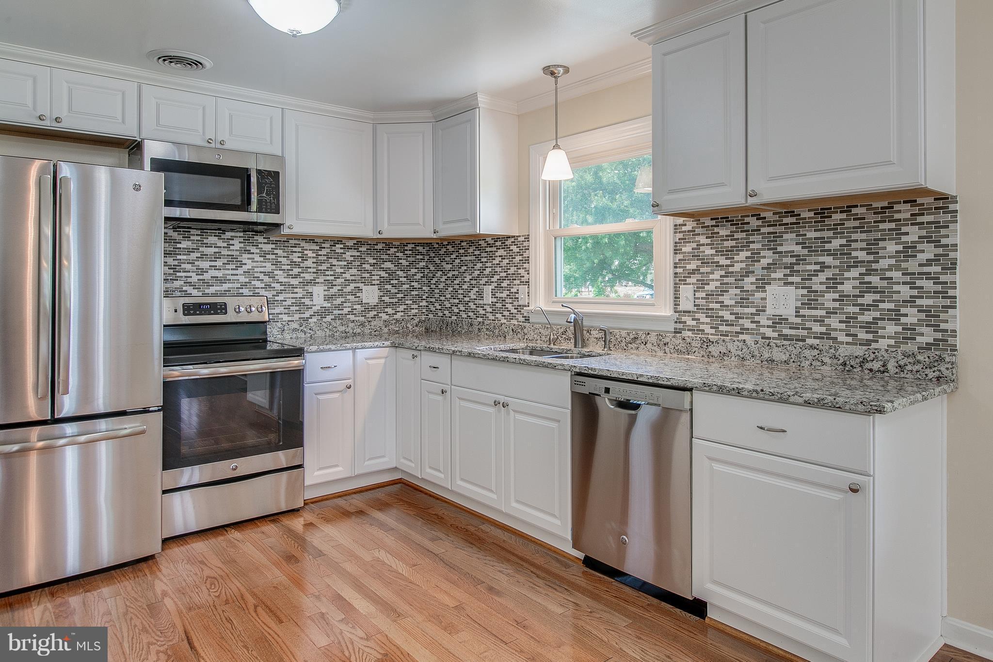 15 Harvard Road Hagerstown, MD 21742 - Photo 8 of 30 Tile Backsplash