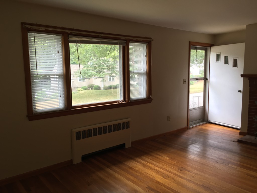 9 Reardon Road Hudson, MA 01749 - Photo 4 of 15 Gallery Image 4