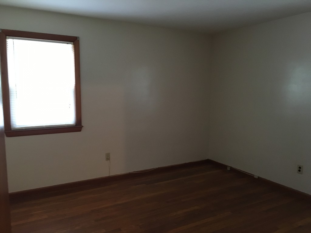 9 Reardon Road Hudson, MA 01749 - Photo 10 of 15 Gallery Image 10