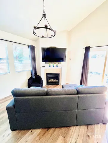 $500,000 | 4802-4804 Maid Jessica Street, Caldwell, ID 83607