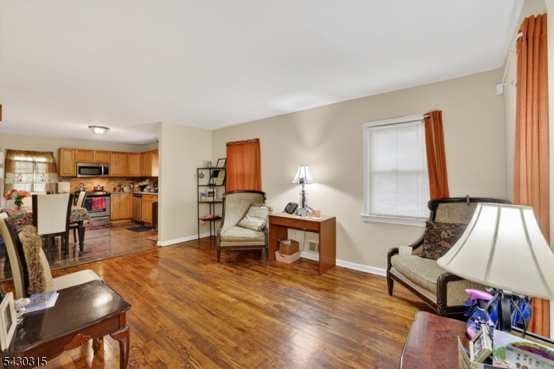129 Pake Street Nutley, NJ 07110 - Photo 5 of 15
