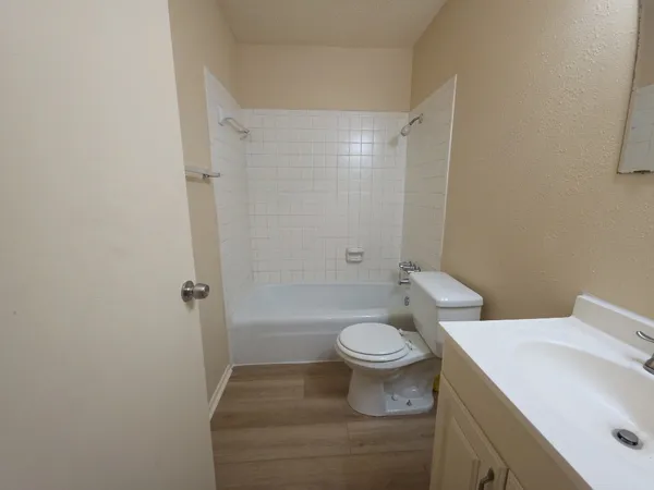 $975 | 5808 Wellington Drive, Unit 3, Austin, TX 78723