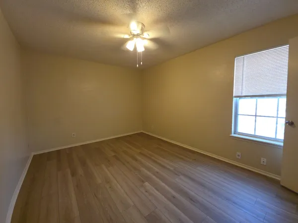 $975 | 5808 Wellington Drive, Unit 3, Austin, TX 78723