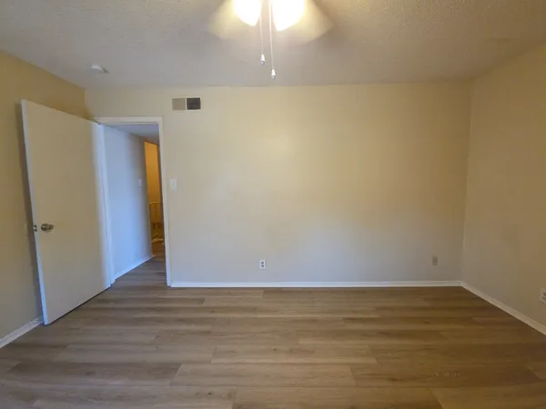 $975 | 5808 Wellington Drive, Unit 3, Austin, TX 78723