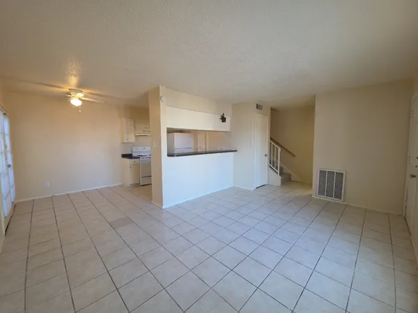 $975 | 5808 Wellington Drive, Unit 3, Austin, TX 78723