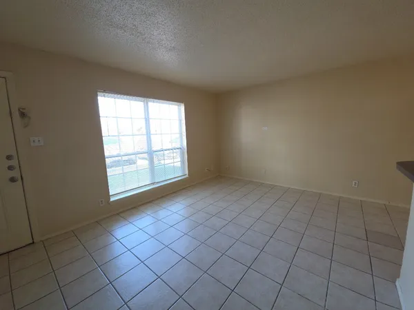 $975 | 5808 Wellington Drive, Unit 3, Austin, TX 78723