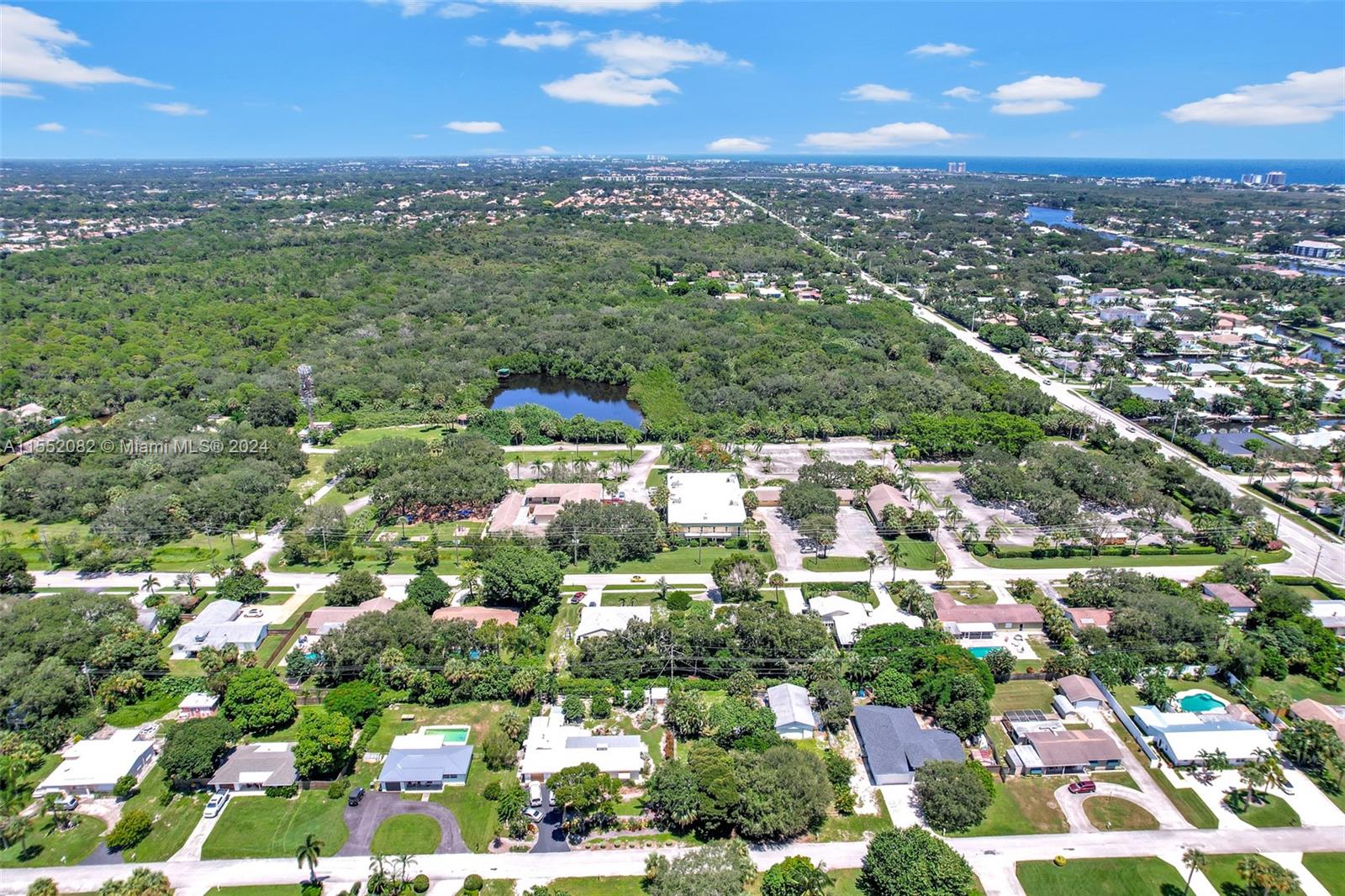 2598 Lone Pine Road Palm Beach Gardens, FL 33410 - Photo 7 of 29 a view of a city