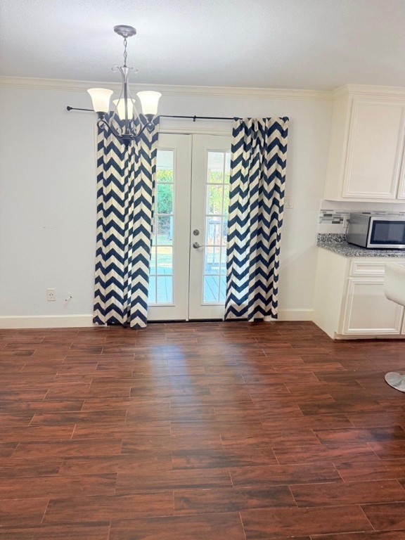 304 Jill Street Conroe, TX 77303 - Photo 2 of 35