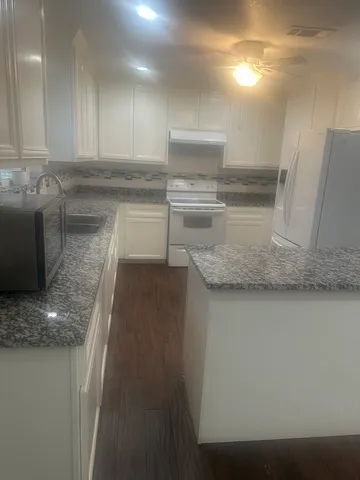 $229,000 | 304 Jill Street, Conroe, TX 77303