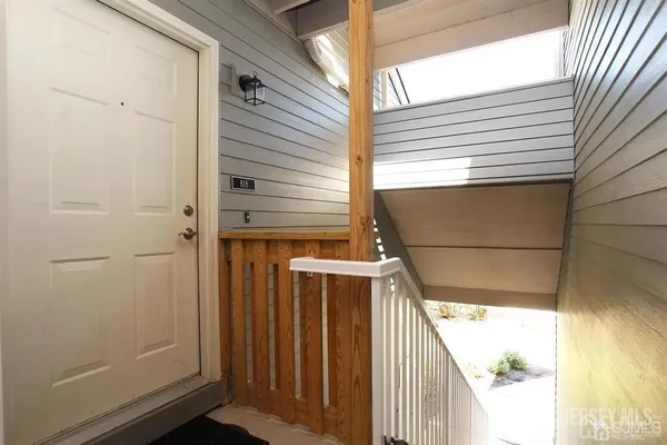$2,500 | 818 Ravens Crest Drive, Plainsboro, NJ 08536