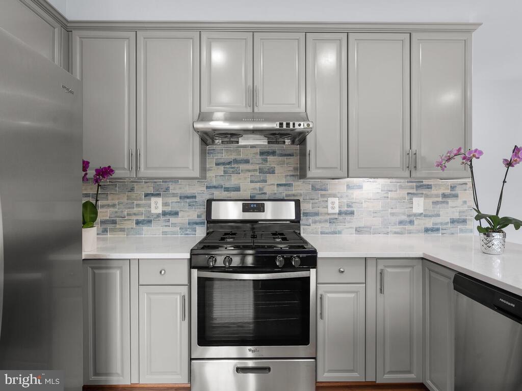 2487 Leyland Ridge Road Herndon, VA 20171 - Photo 16 of 92 Gallery Image 16