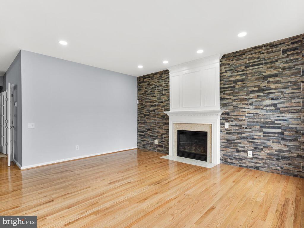 2487 Leyland Ridge Road Herndon, VA 20171 - Photo 26 of 92 Gallery Image 26