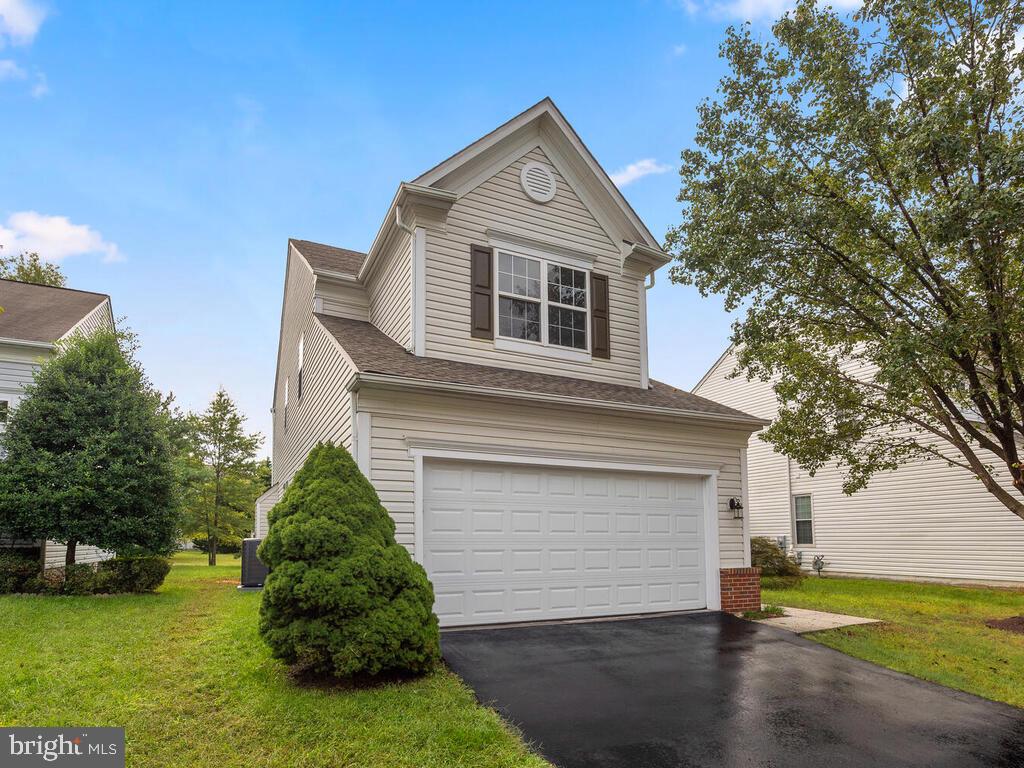 2487 Leyland Ridge Road Herndon, VA 20171 - Photo 4 of 92 Gallery Image 4