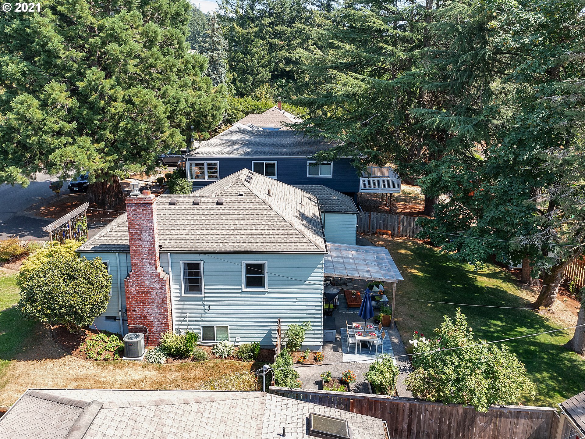 3010 Southwest Flower Terrace Portland, OR 97239 - Photo 23 of 27 Gallery Image 23