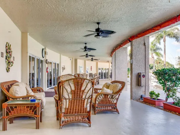 $3,000 | 2731 Northeast 14th Street, Unit 421, Pompano Beach, FL 33062
