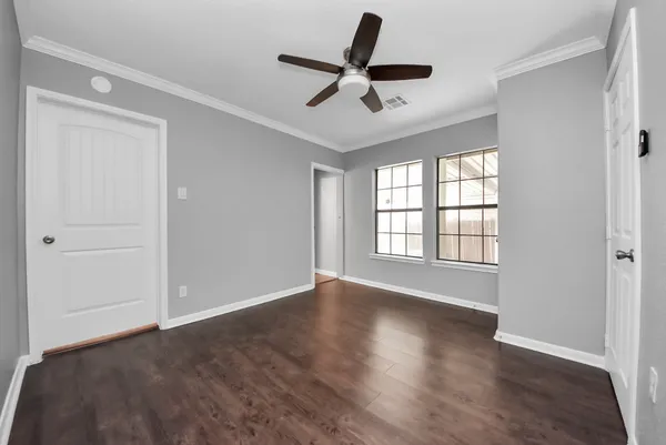 $1,800 | 8226 Harding Street, Houston, TX 77012