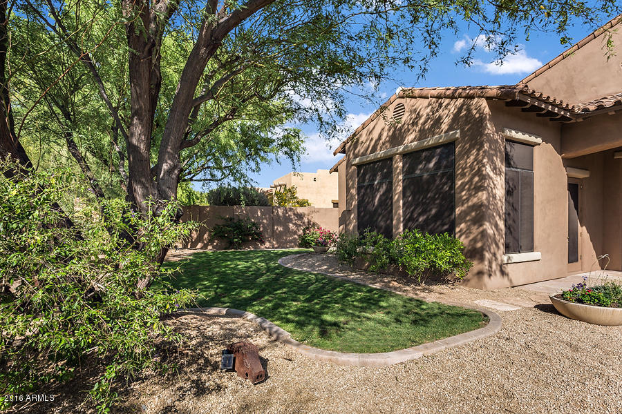 8130 East Wing Shadow Road Scottsdale, AZ 85255 - Photo 43 of 55 backyard