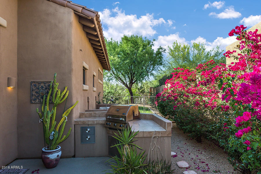 8130 East Wing Shadow Road Scottsdale, AZ 85255 - Photo 44 of 55 built-in BBQ