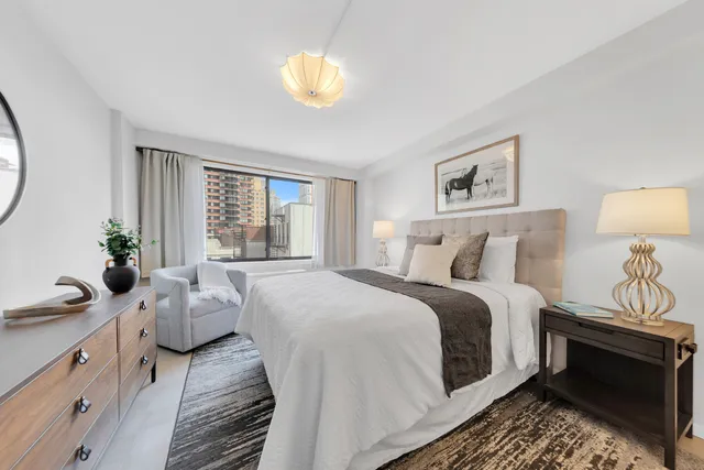 $1,295,000 | 345 East 73rd Street, Unit 6C | Lenox Hill