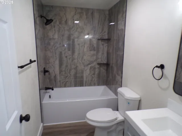 $330,000 | 1925 Liberty Street Northeast, Salem, OR 97301