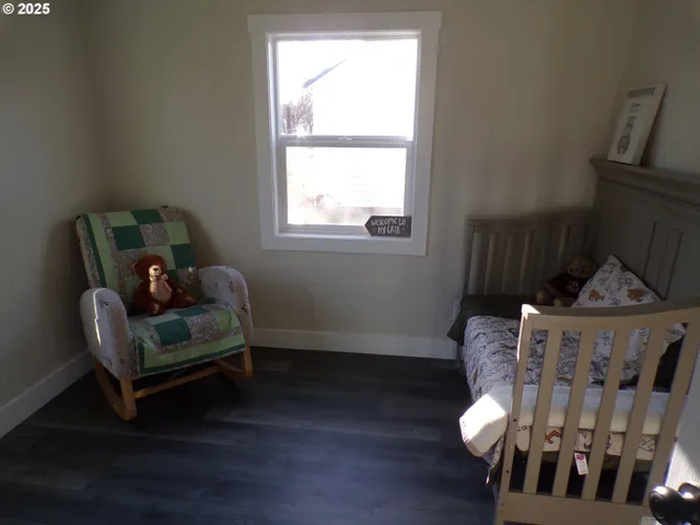 $330,000 | 1925 Liberty Street Northeast, Salem, OR 97301