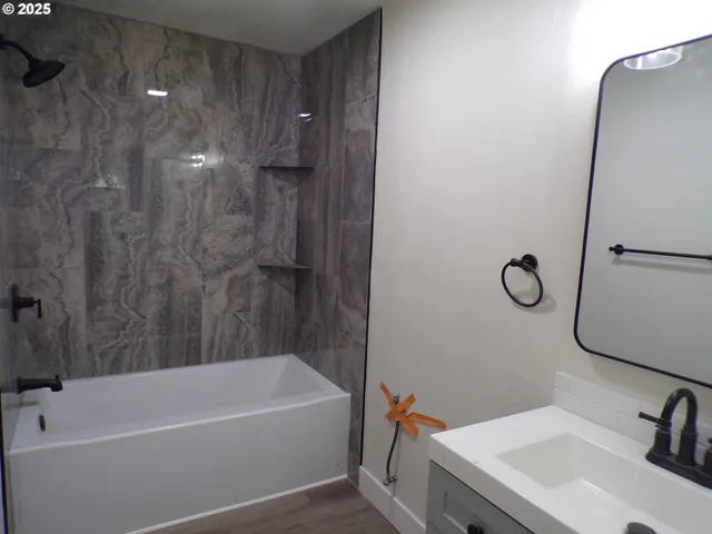 $330,000 | 1925 Liberty Street Northeast, Salem, OR 97301