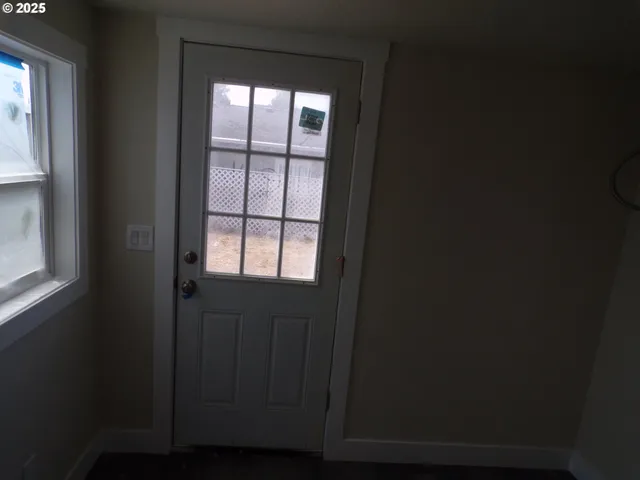 $330,000 | 1925 Liberty Street Northeast, Salem, OR 97301