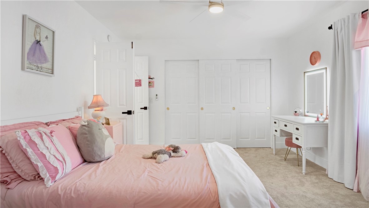 24727 Bracken Lane Stevenson Ranch, CA 91381 - Photo 20 of 67