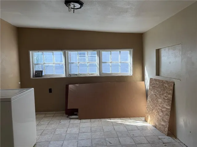 $65,000 | 512 East 8th Street, Coffeyville, KS 67337