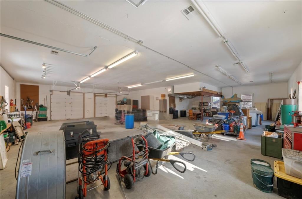 12517 South Harris Road Lee's Summit, MO 64086 - Photo 42 of 52