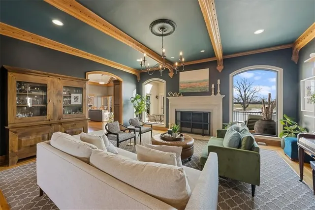 $3,250,000 | 12517 South Harris Road, Lee's Summit, MO 64086